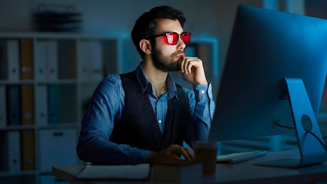 ¿Funcionan las gafas de luz azul?